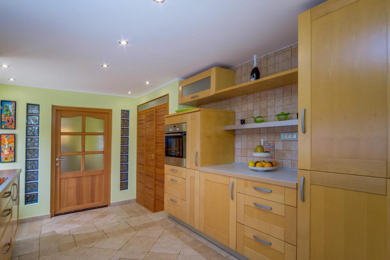 Appartement Isabela à Mali Lošinj Extérieur photo